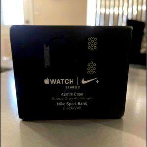 New iPhone iWatch with Nike sport band series 2 44mm with box and charger